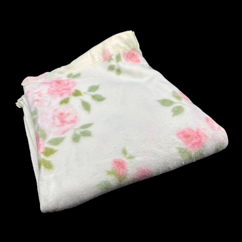 Vintage Floral Blanket Pink Rose Flowers Satin Style Trim Mid Century Bedding